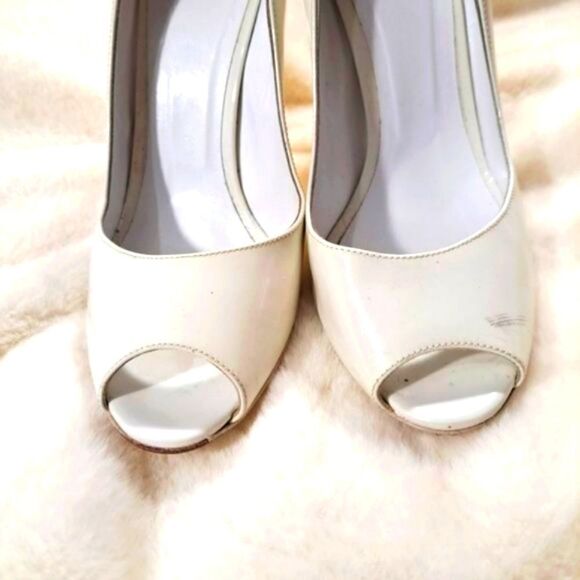 Dolce & Gabbana Peep Toe Heel Authentic - Picture 6 of 9